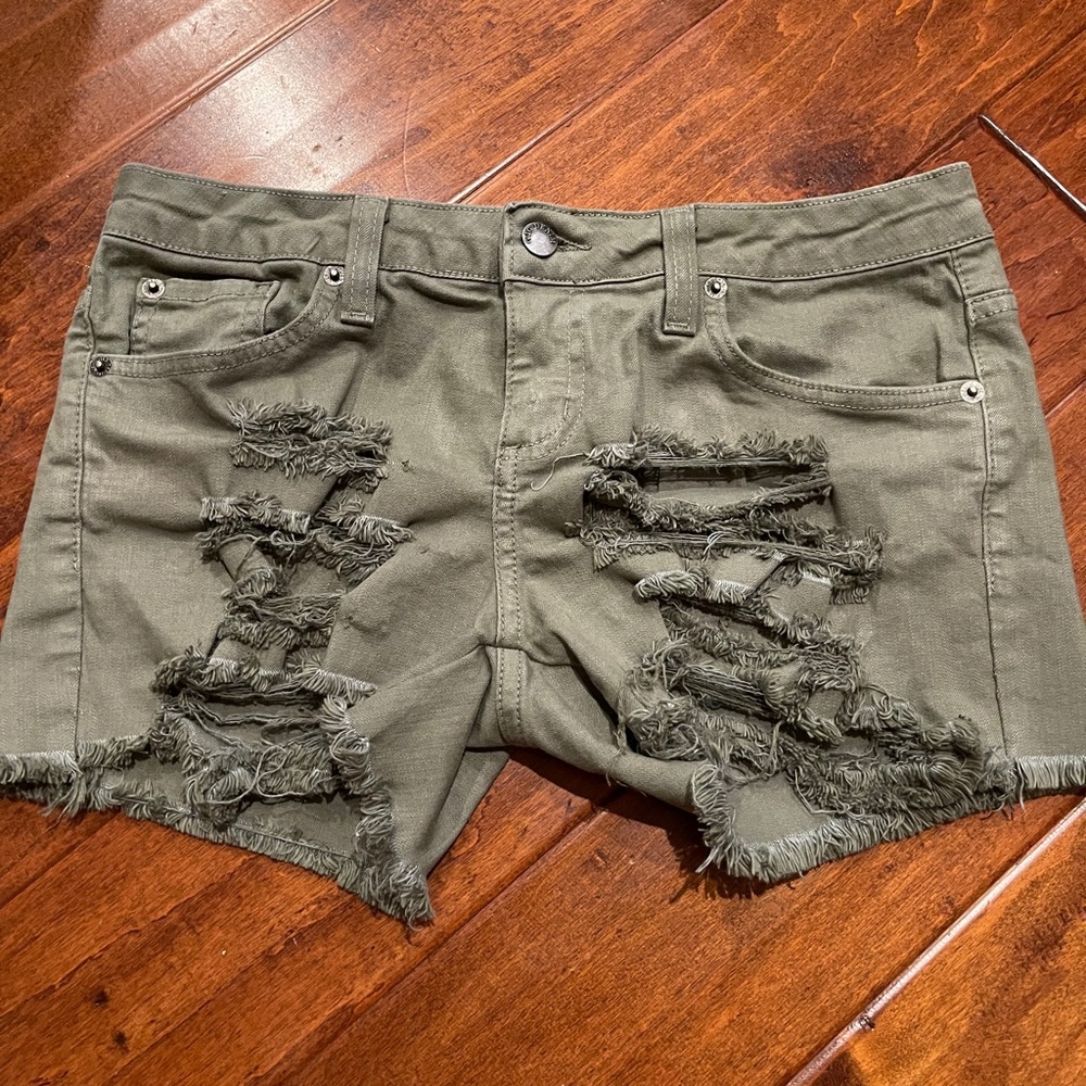 Ladies shorts